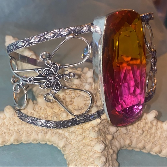 Stunning bi-color Tourmaline HUGE handcrafted cuff - Picture 2 of 7
